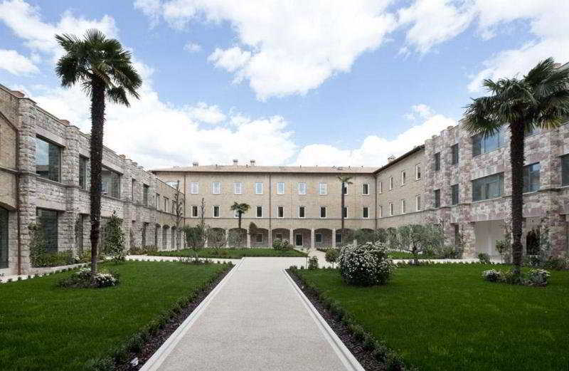 Th Assisi - Hotel Cenacolo Exterior photo